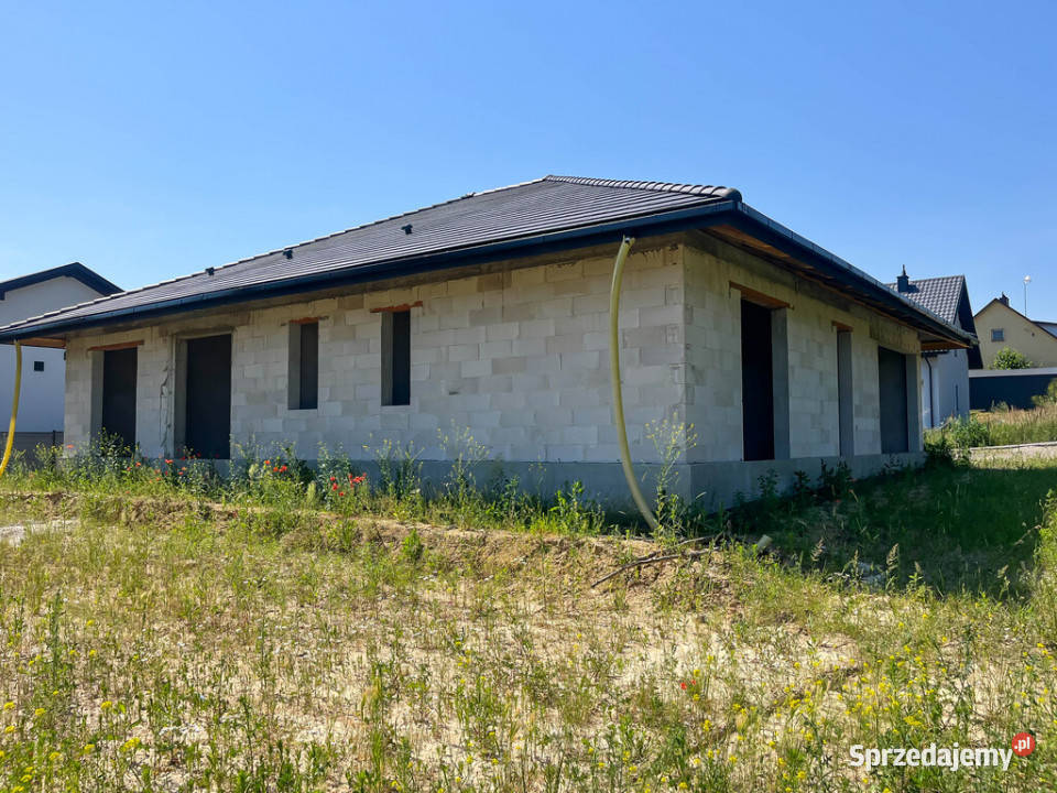 Dom parterowy stan surowy130m21121m2 Szewna mieszkalny sprzedam