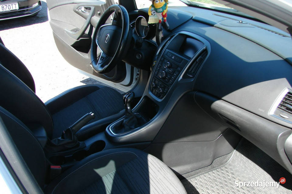 Opel Astra 14 benz 120 J 20092019 Piła sprzedam