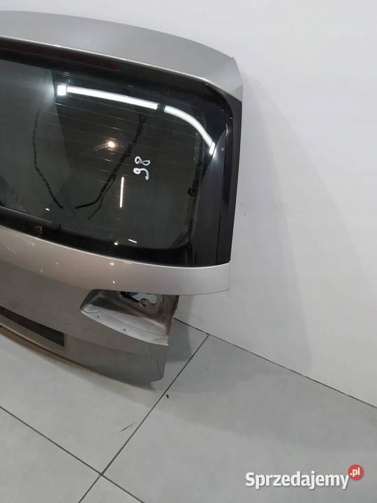 KLAPA TYŁ KOMBI SZYBA LB7W VW Volkswagen Passat Rok produkcji 2016