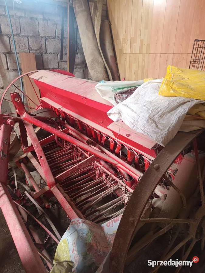 Siewnik zbożowy Skierbieszów sprzedam