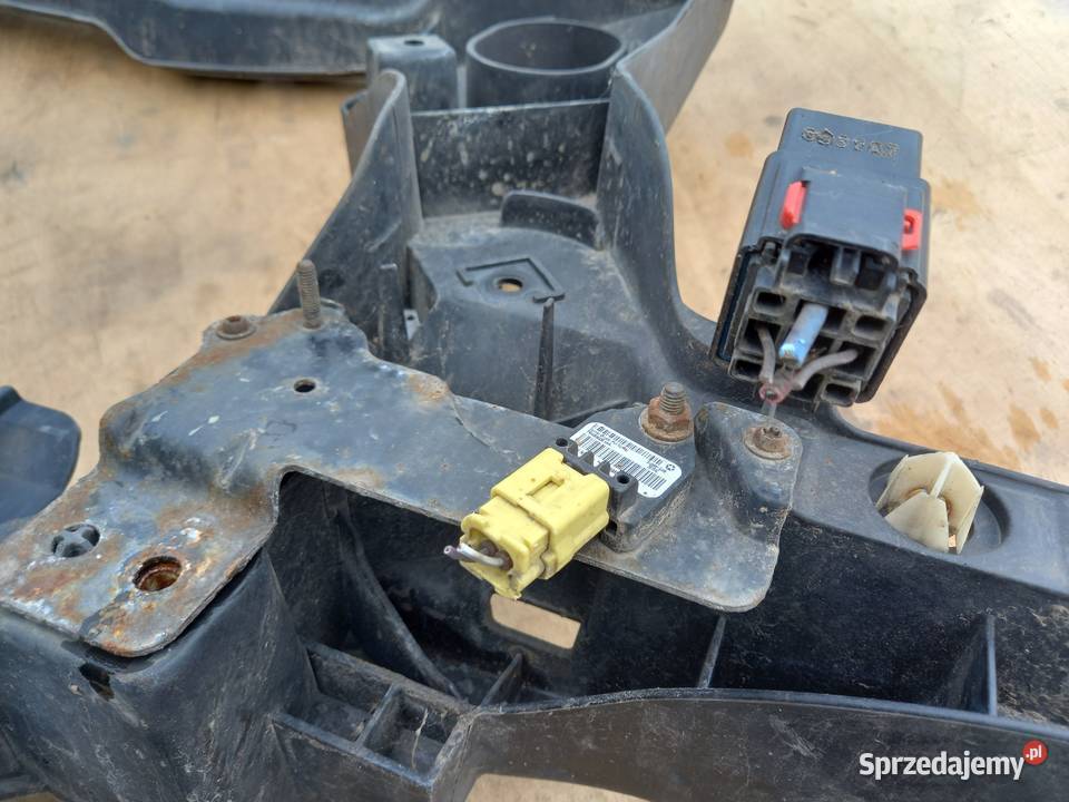 DODGE NITRO 08r pas przedni wzmocnienie Kielce sprzedam