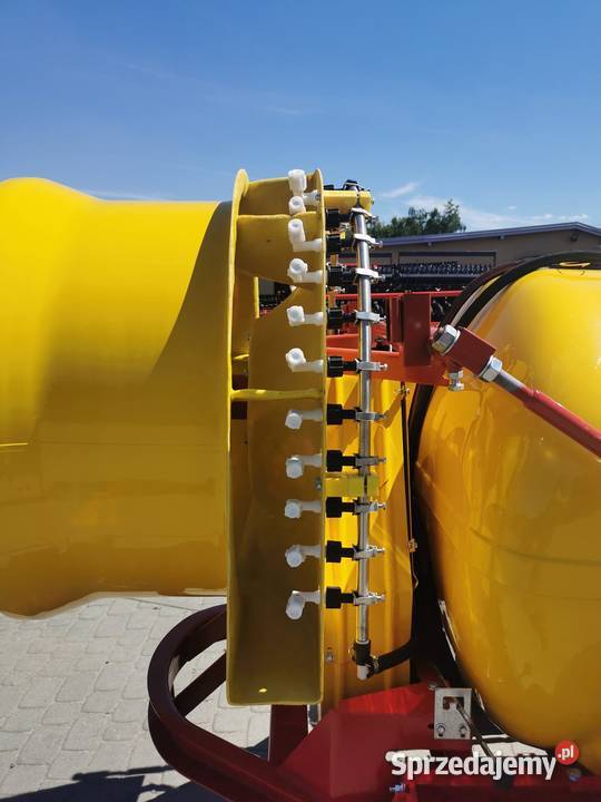 Opryskiwacze przyczepiany sadowniczy 1000L 1500L sprzedam