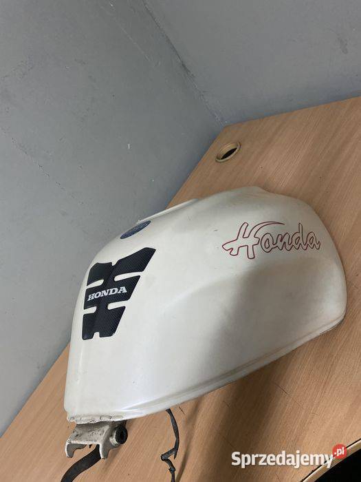 Honda CBR 1000F Bak Zbiornik Paliwa SC21 pompa Poznań
