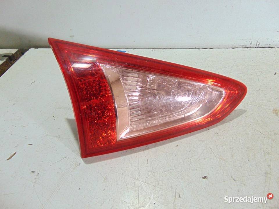 LAMPA LEWA TYLNA TYŁ INFINITI EX30D