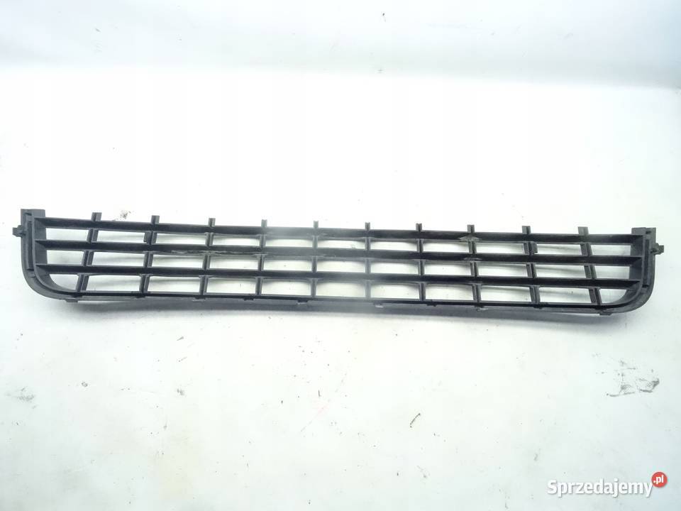 AUDI A8 D2 9902 KRATKA ATRAPA GRILL ZDERZAKA Przemęt