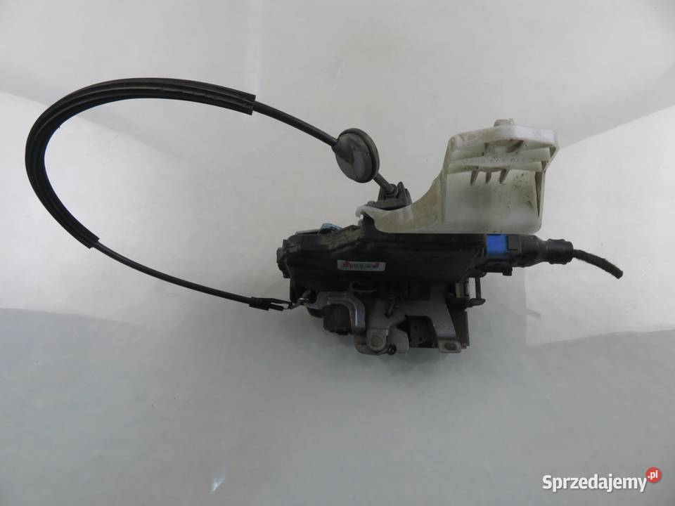 ZAMEK PRAWY PRZEDNI VW CADDY III 3D1837016AC Części samochodowe