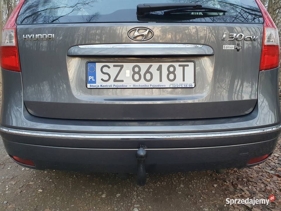 HYUNDAI i30 CW 14 DOHC 16V Edition Plus 2010 147 Samochody osobowe śląskie Katowice