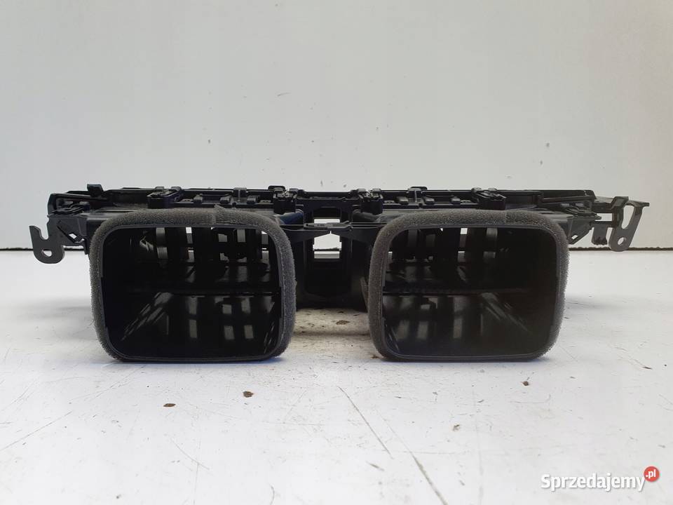 Toyota CHR CHR ŚRODKOWA KRATKA NAWIEWU Rudka sprzedam