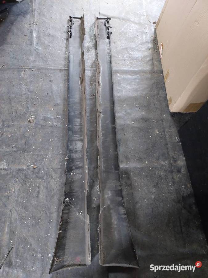 BMW F20 5 drzwi oryginalne nakładki na progi Drzwi