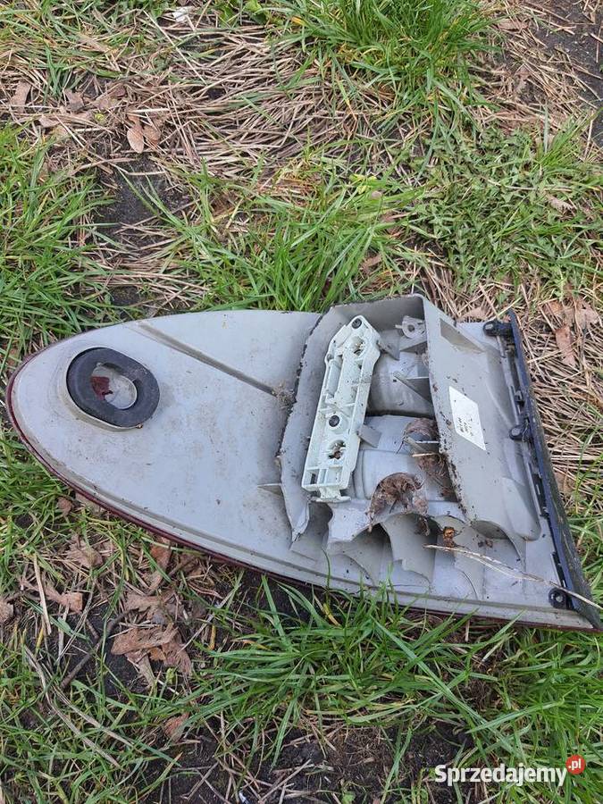 Tylna lampa Mercedes lampy tylne łódzkie Aleksandrów Łódzki sprzedam