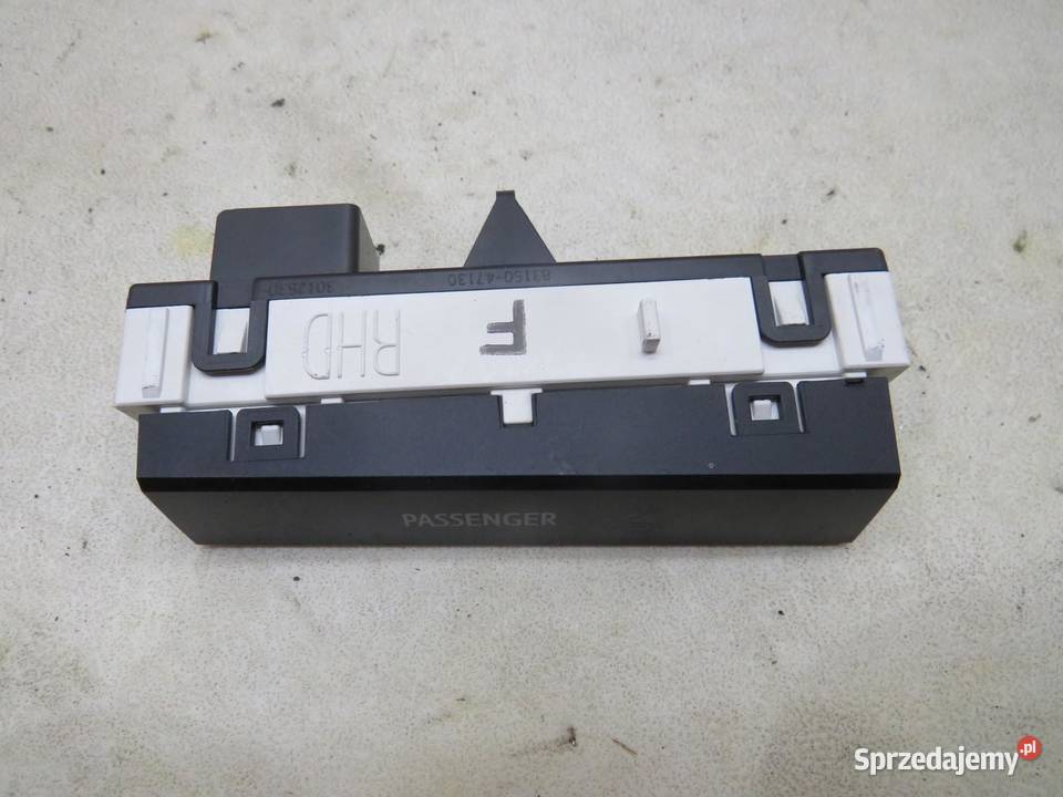 KONTROLKA ZAPIĘCIA PASÓW PRIUS III LIFT