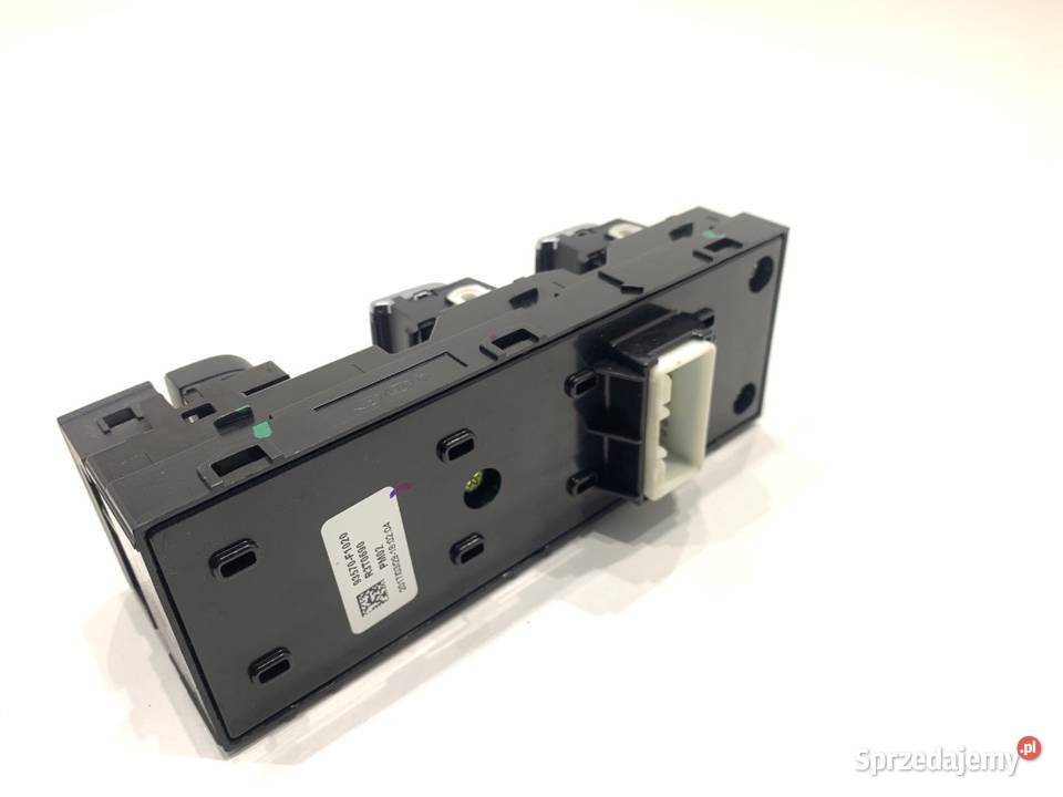 PRZEŁĄCZNIK SZYB KIA SPORTAGE IV 93570F1020 SUV podkarpackie