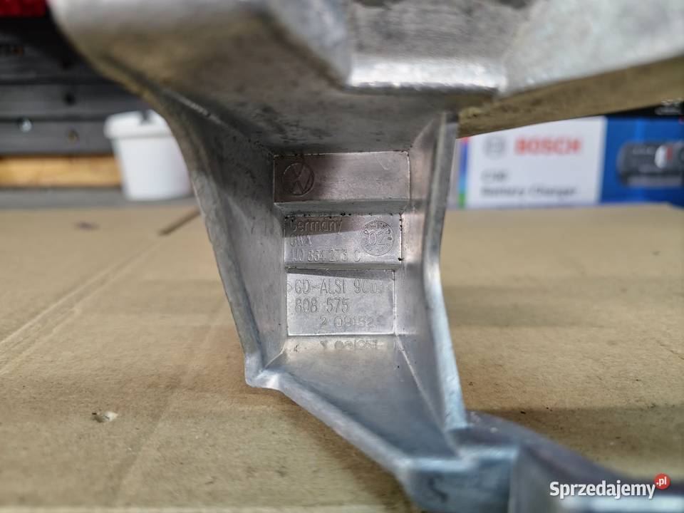 Wspornik Uchwyt Podłokietnika VW Golf IV Bora zachodniopomorskie Klępicz