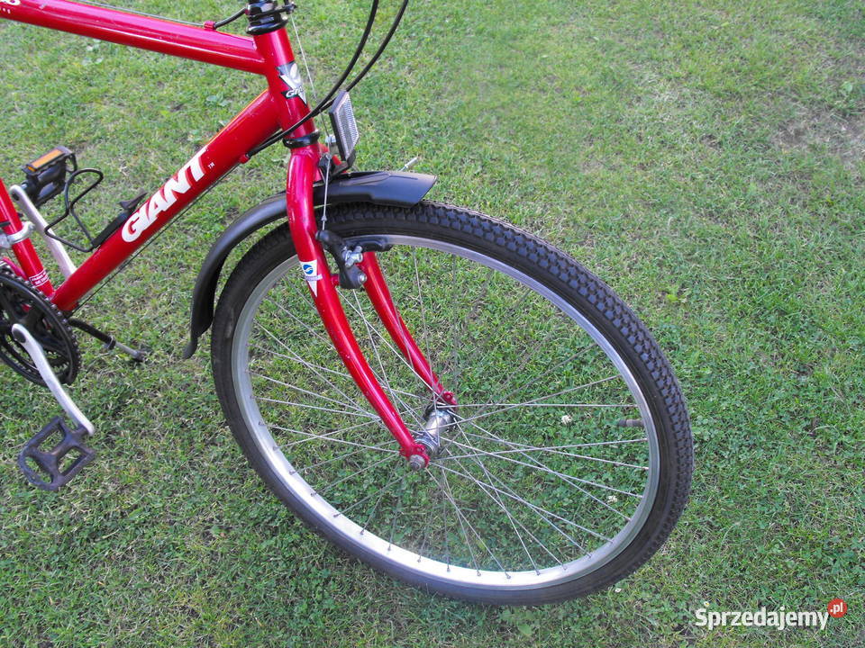 Rower górski marki GIANT model GSR200 czerwony Mykanów