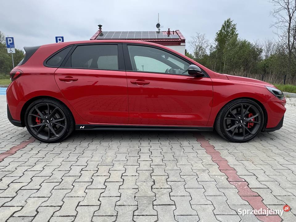 Hyundai i30N 2022 Przyłogi