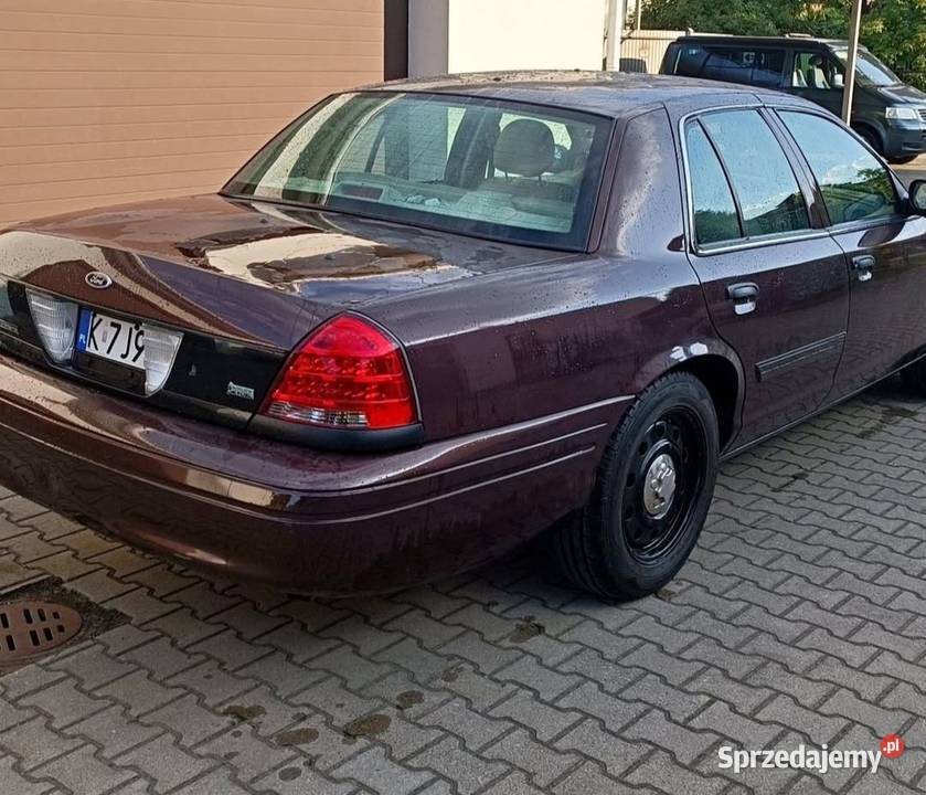 Ford Crown Victoria 2011 małopolskie Nowy Sącz