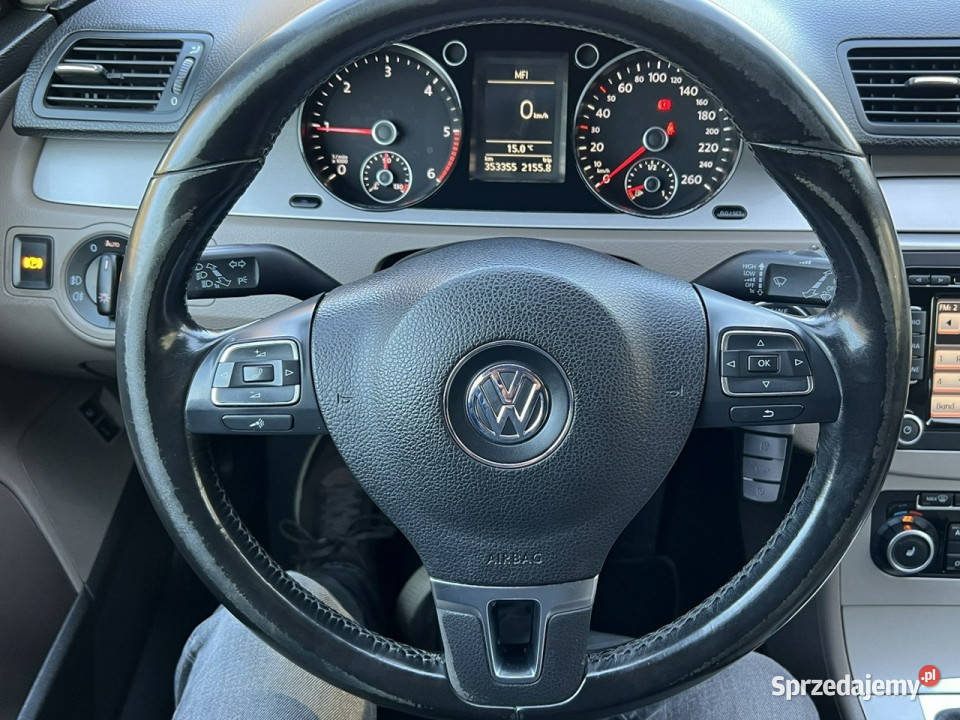 Volkswagen Passat Volskwagen Passat B6 20TDI 140 wielofunkcyjna kierownica