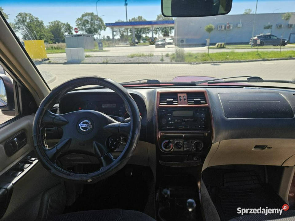 Nissan Terrano 30 153 klima 4x4 reduktor autoalarm Strzegom sprzedam