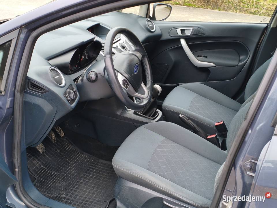 Ford Fiesta Mk7 14 TDCI manual niski przebieg ESP Nozdrzec