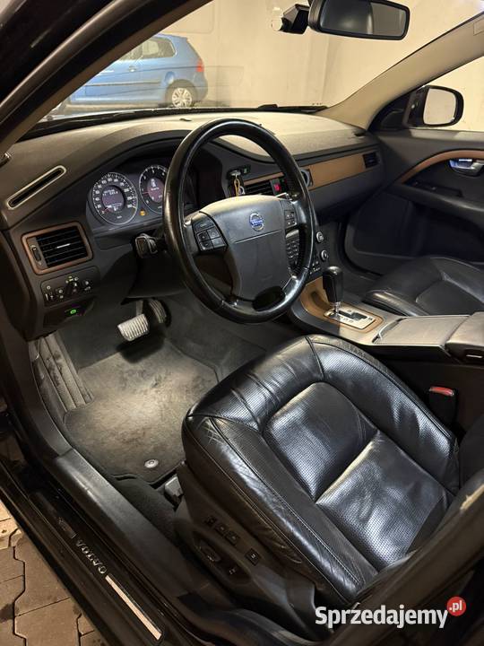 Volvo V70 D5 24D 2008r Summum Automat komfortowe