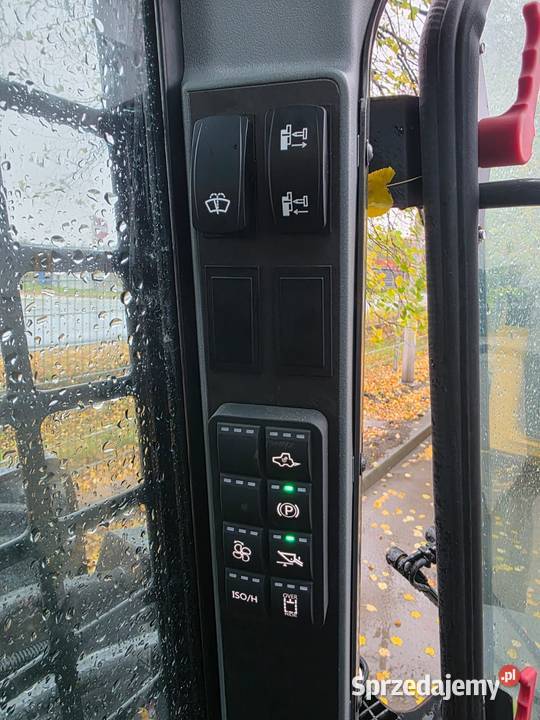 Miniładowarka gąsiennicowa XCMG XC7TV12 Czechowice-Dziedzice sprzedam