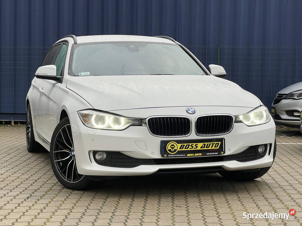 BMW 318D 2013 czujnik martwego pola