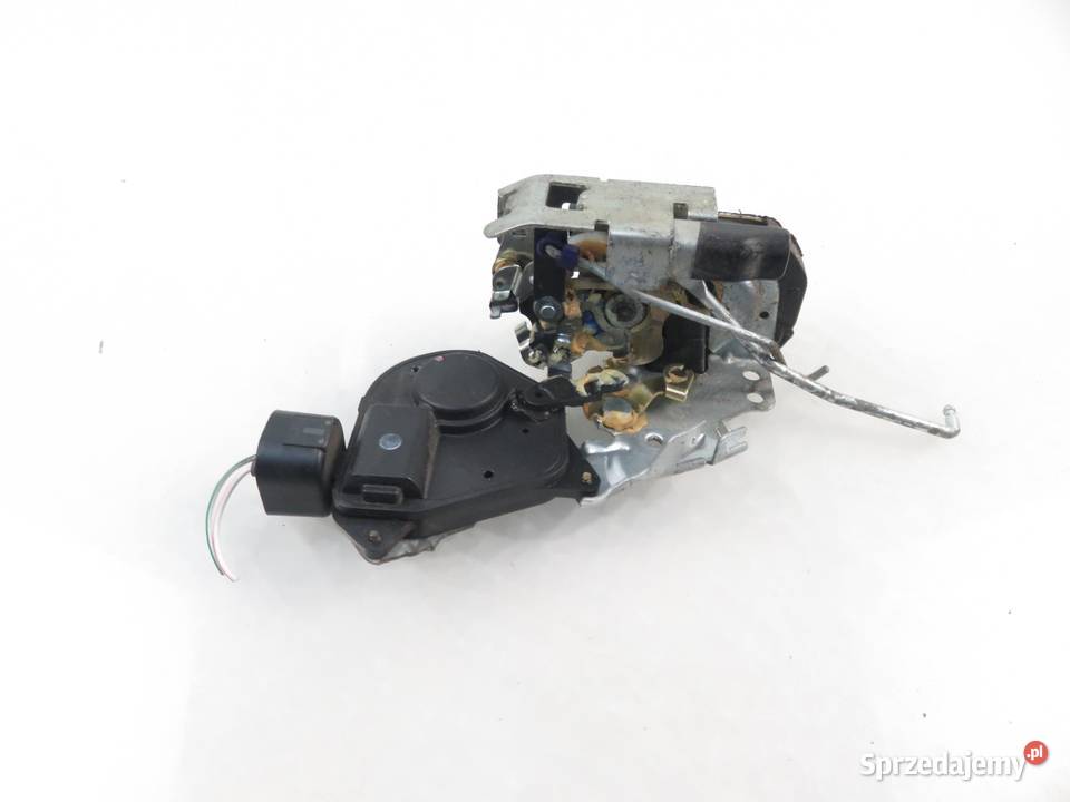 ZAMEK PRAWY PRZEDNI TOYOTA PREVIA II R3