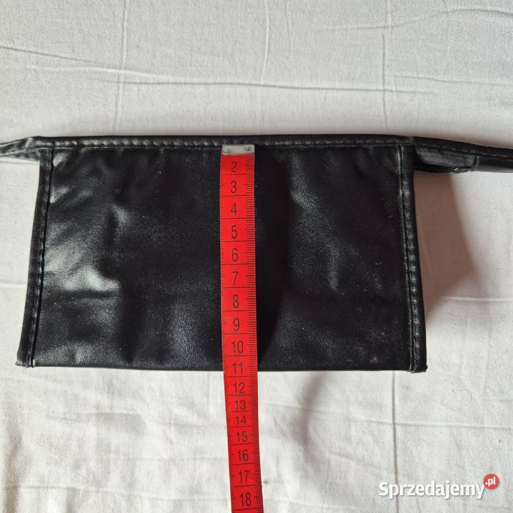 Mała kosmetyczka czarna Brzesko