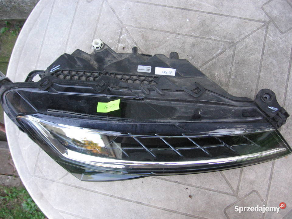 Reflektor prawy lampa prawa full led Skoda mazowieckie Warszawa