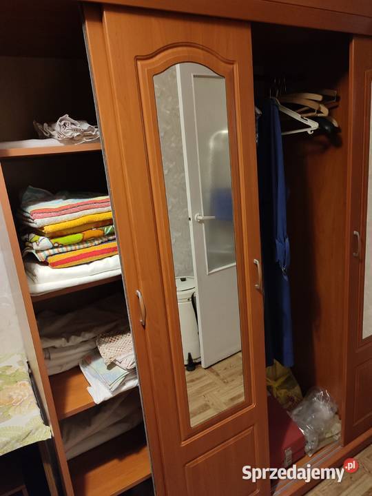 Szafa przesuwna stan idealny z lustrem dł180 gł 230cm sprzedam