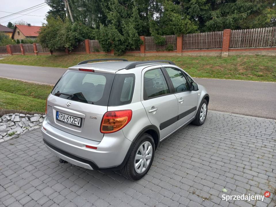 Suzuki SX4 Benzyna 16 pierwszy właściciel małopolskie Kraków sprzedam