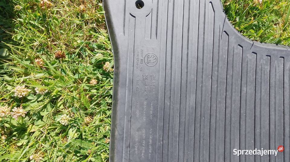 Dywaniki gumowe oryginalne Skoda Octavia 2 Sosnowiec