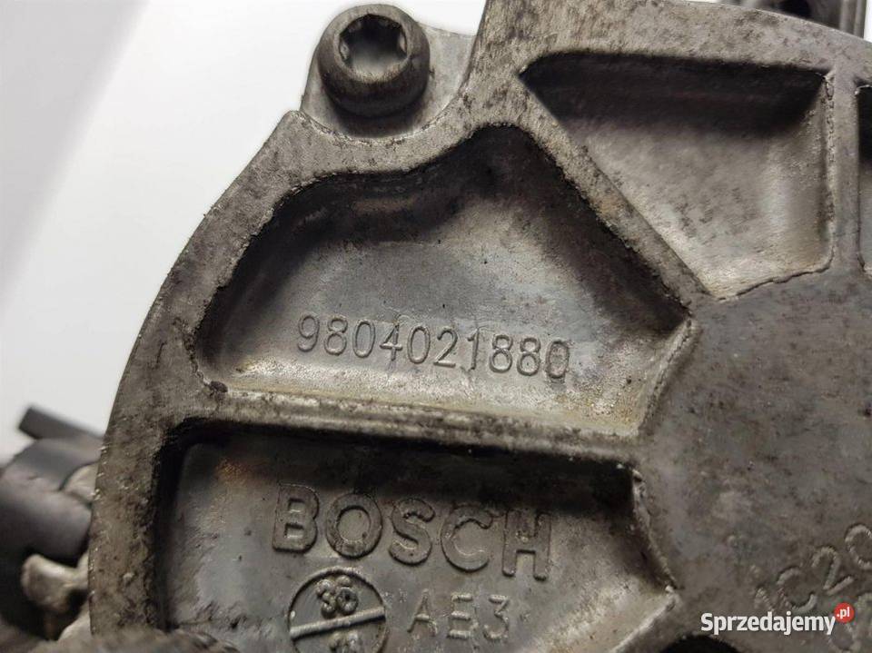 POMPA VACUM PEUGEOT PARTNER III 9804021880 Lipno