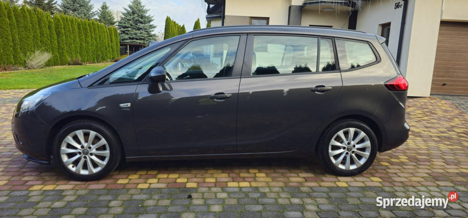 Opel Zafira 14 140 bezwypadkowy C 2011 Jastrzębie