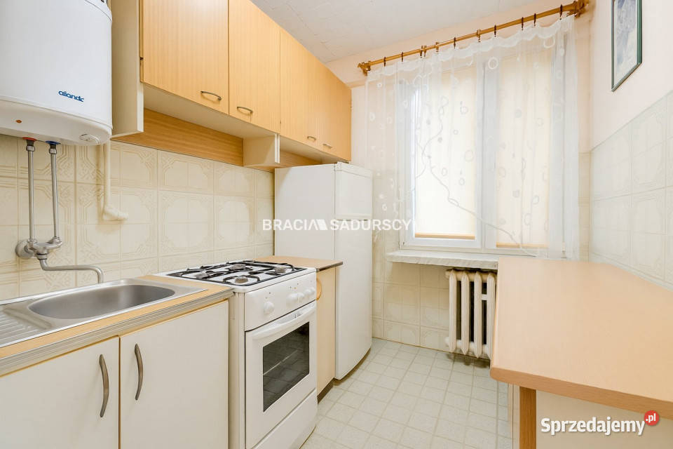 Sprzedaż mieszkania 36m2 2 pokoje Kraków Zaułek Rok budowy 1965 małopolskie