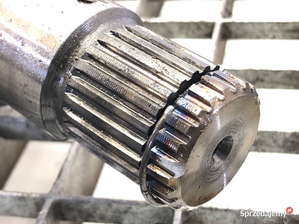 PÓŁOŚ LEWY PRZÓD DODGE CALIBER 05085224AB 20 140