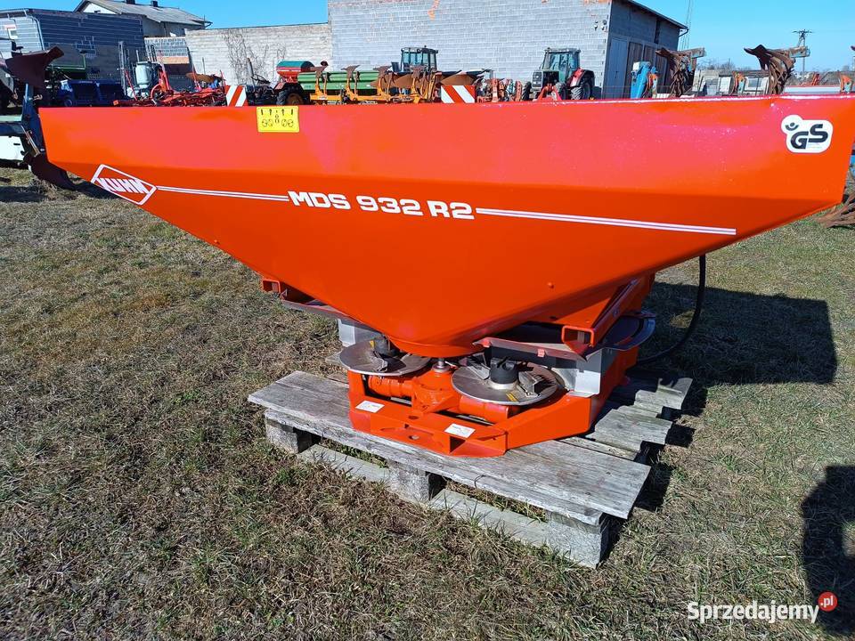 rozsiewacz nawozu Kuhn Rauch MDS 932 r2 Borzęciczki