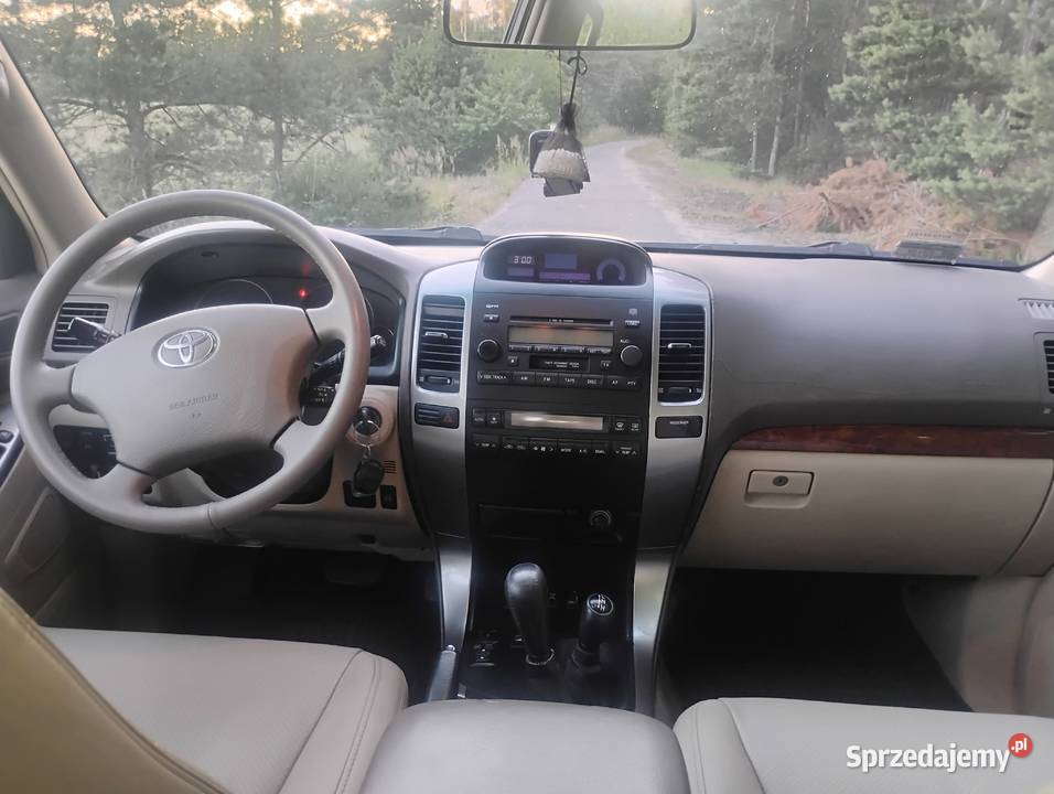 Toyota Land Cruiser j12 Grodziec
