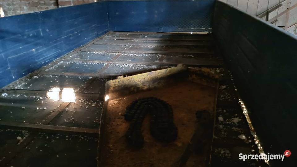 Rozrzutnik obornika AGROMETWARFAMA T032 nieuszkodzony łódzkie Maków