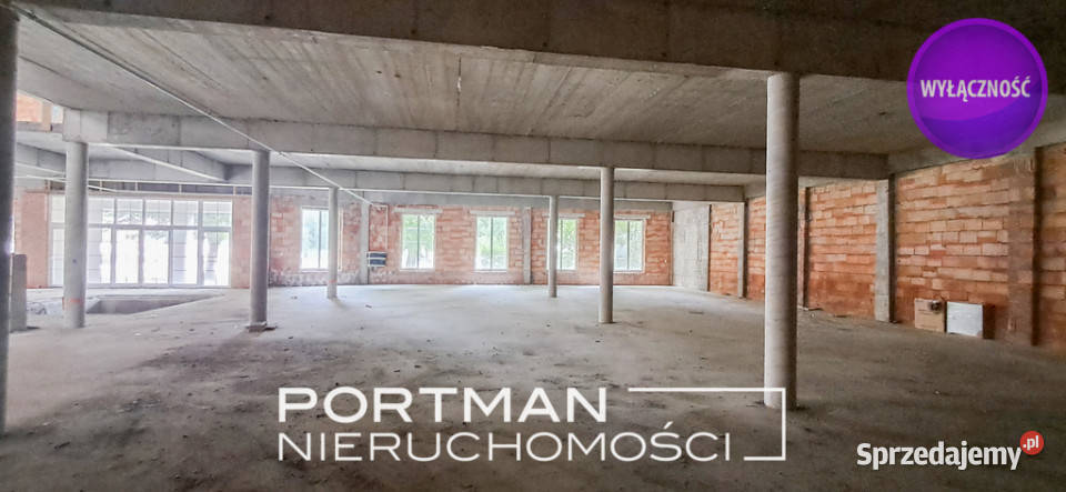 Budynek Komercyjny 2700m2 Łęczyca NA SPRZEDAŻ