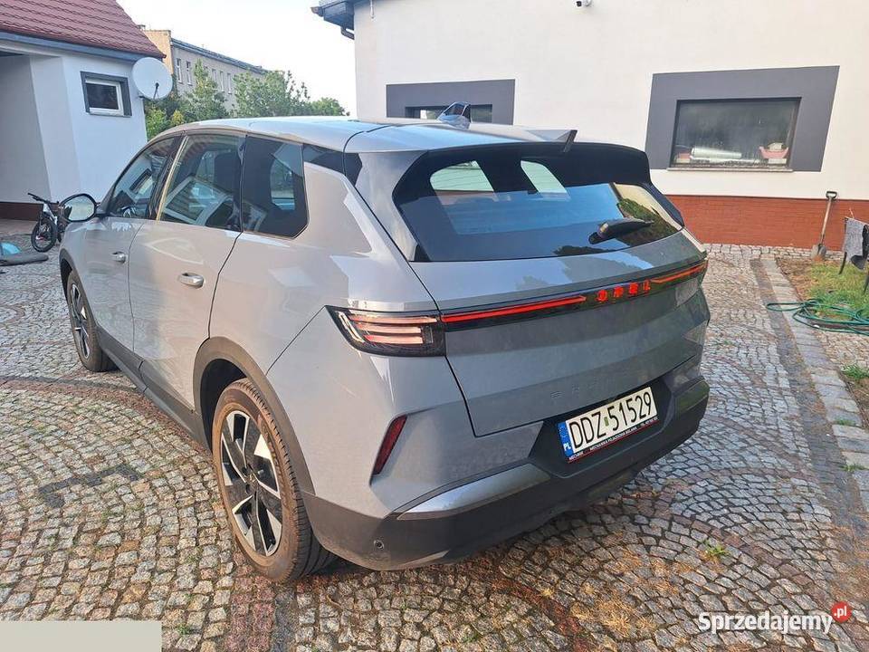 Opel Grandland X 12 benzyna 130 2025r Bielawa