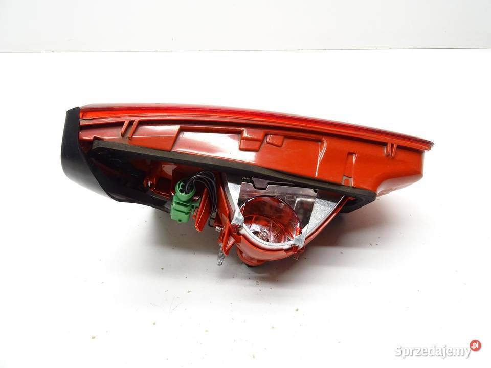 LAMPA PRAWY TYŁ PRAWA W KLAPĘ 4G5945094A AUDI A6 małopolskie