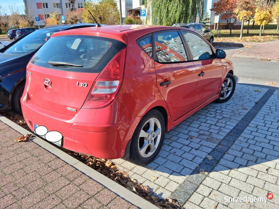 Hyundai i30 2011r 16CRDI 6 Biegowy Zarej Rok produkcji 2010 Poniatowa
