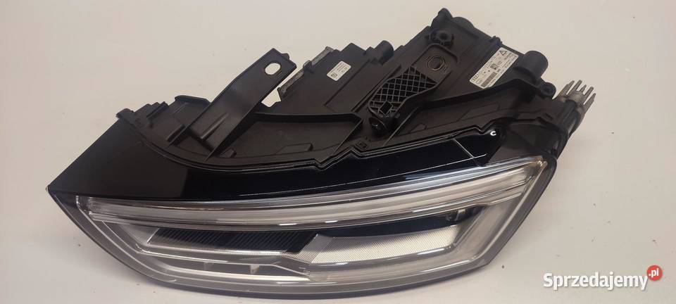 AUDI Q3 8U LAMPA LEWY PRZÓD ANGLIK RHD sprzedam