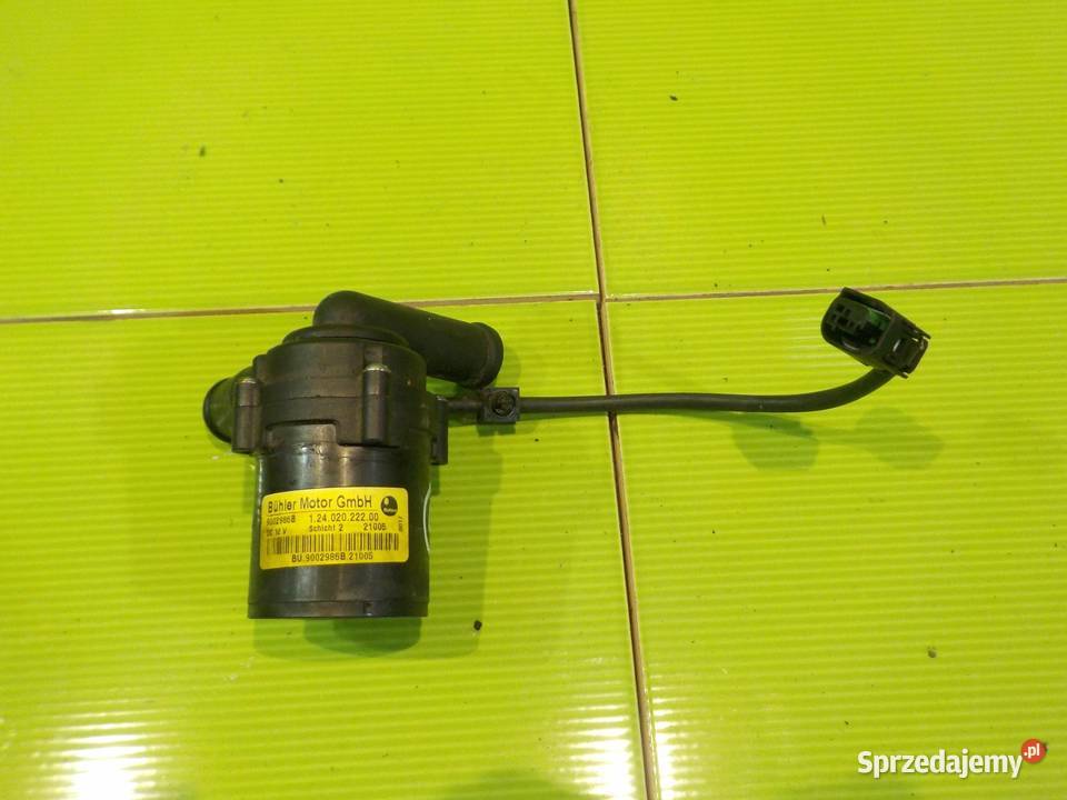 DISCOVERY 3 III 27 TD 05r pompka wody 9002986B