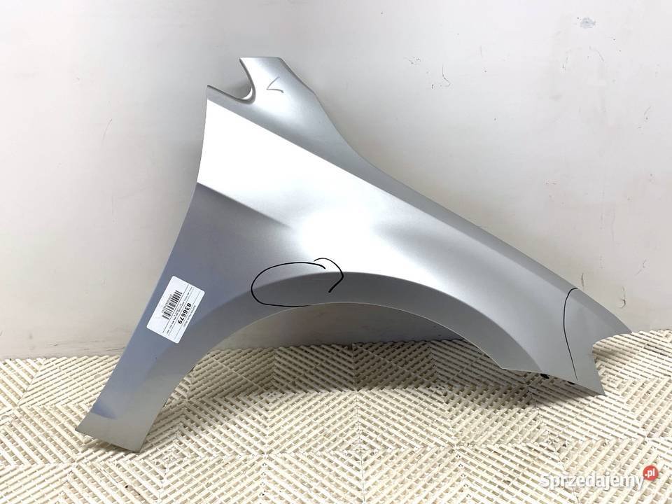 BŁOTNIK PRAWY PRZÓD VW GOLF VII Hatchback