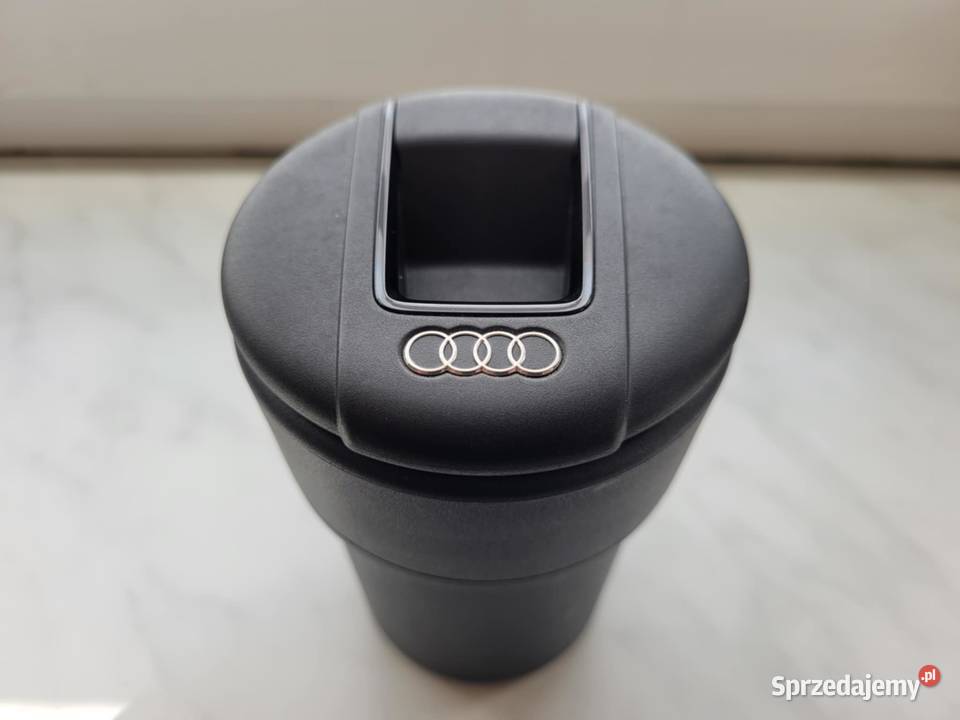 AUDI OE SCHOWEK POPIELNICZKA 83A857951 osobowe