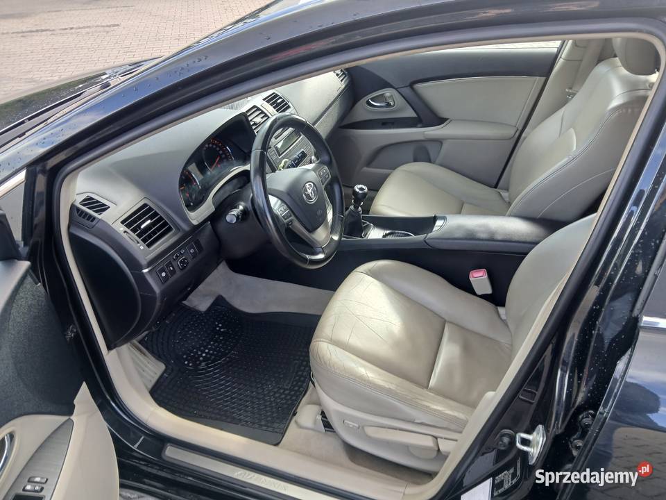 Toyota Avensis 20 d4d xenon jasne skóry Lębork