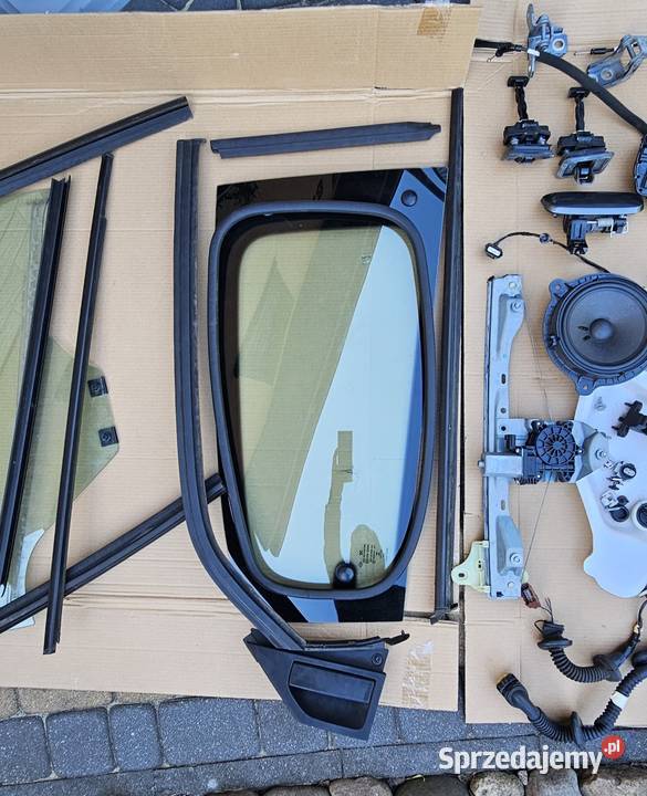 Renault twingo 3 części z dzwi prawy przód tył Chełm