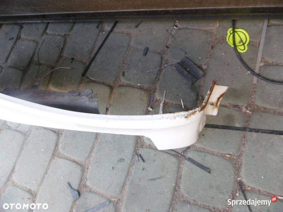 Błotniki prawy Fiat Punto II Radom